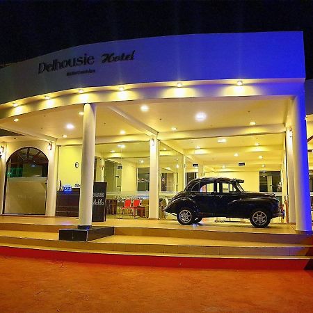 Delhousie Hotel Nallathanniya Ngoại thất bức ảnh