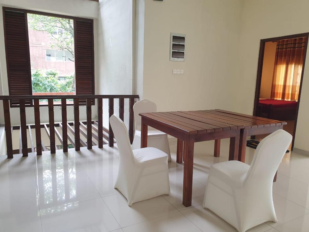 Delhousie Hotel Nallathanniya Ngoại thất bức ảnh