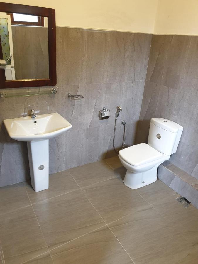Delhousie Hotel Nallathanniya Phòng bức ảnh
