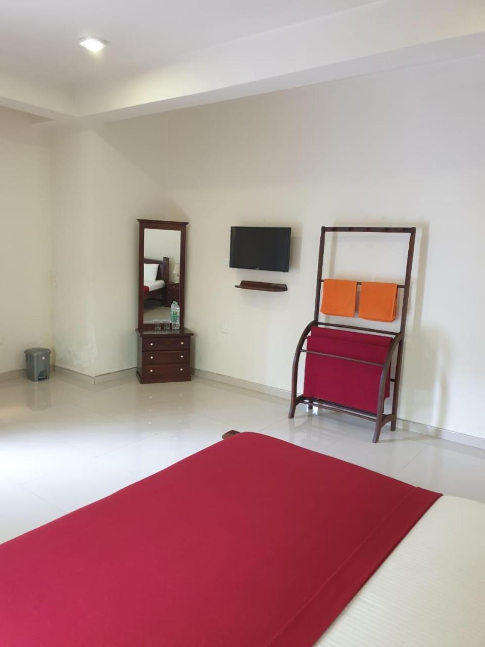 Delhousie Hotel Nallathanniya Phòng bức ảnh